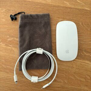 Apple Magic Mouse (Lightning) - White Multi-Touch Surface